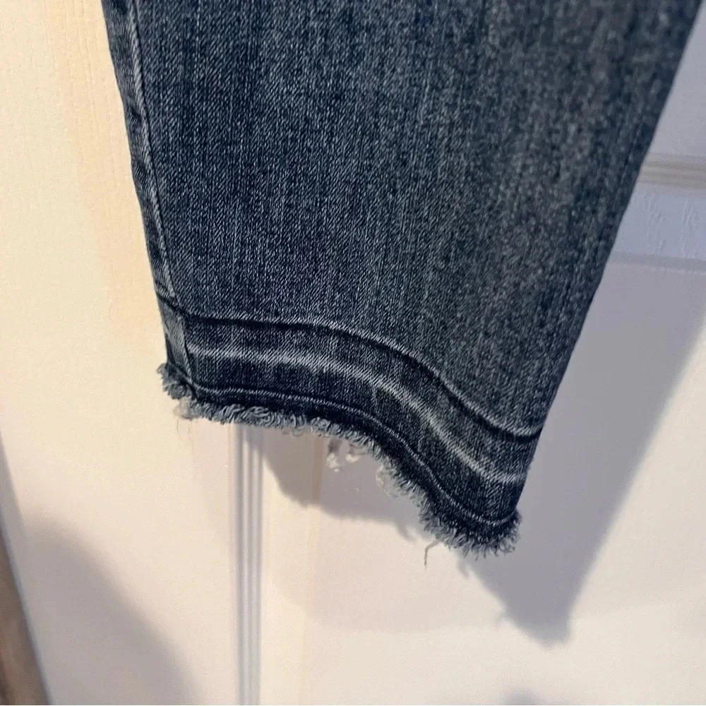 Style & Co Denim ankle jeans with frayed ankles and braced belt loops sz 18.